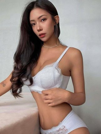 Evelyn is Female Escorts. | Hobart | Australia | Australia | scarletamour.com 