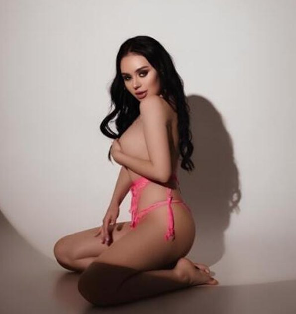  is Female Escorts. | Philadelphia | Pennsylvania | United States | scarletamour.com 