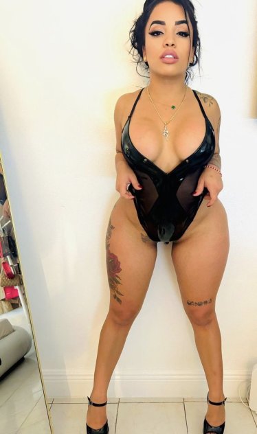  is Female Escorts. | St. Louis | Missouri | United States | scarletamour.com 