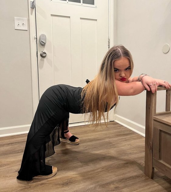  is Female Escorts. | Madison | Wisconsin | United States | scarletamour.com 