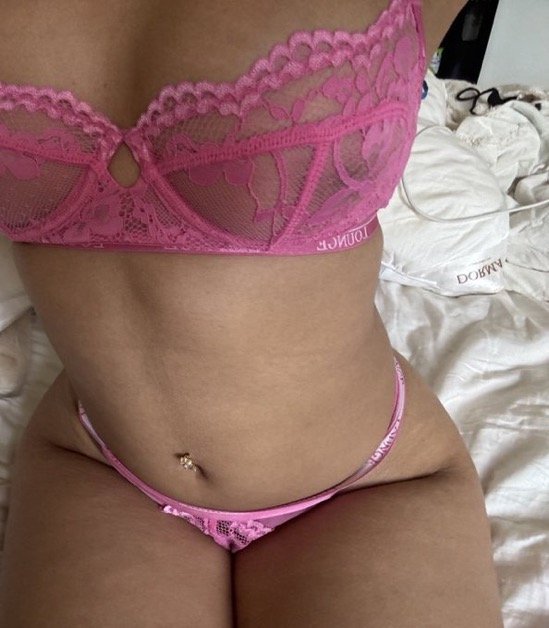 is Female Escorts. | seattle | Washington | United States | scarletamour.com 