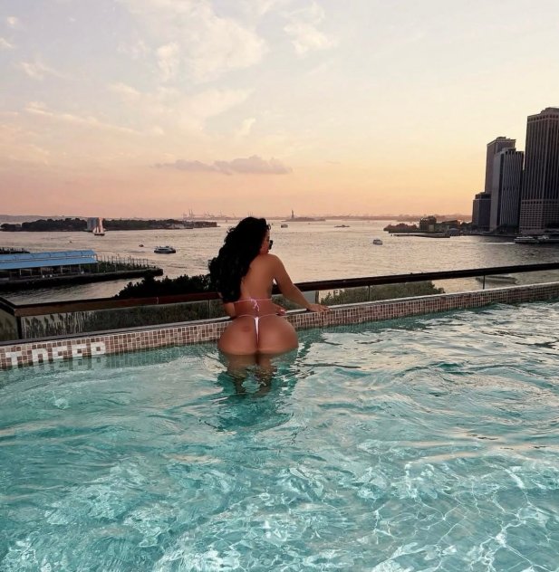  is Female Escorts. | Philadelphia | Pennsylvania | United States | scarletamour.com 