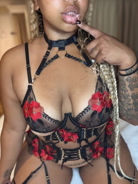  is Female Escorts. | Merced | California | United States | scarletamour.com 